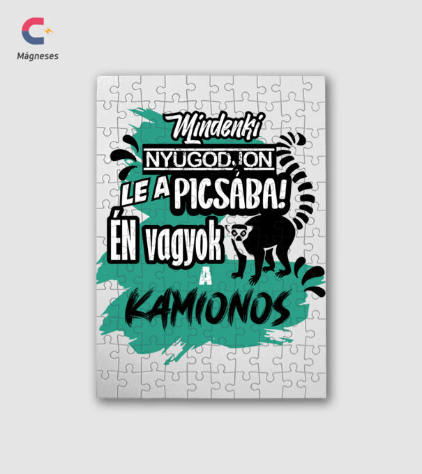 mindenki nyugodjon le...kamionos minta fehér pólón