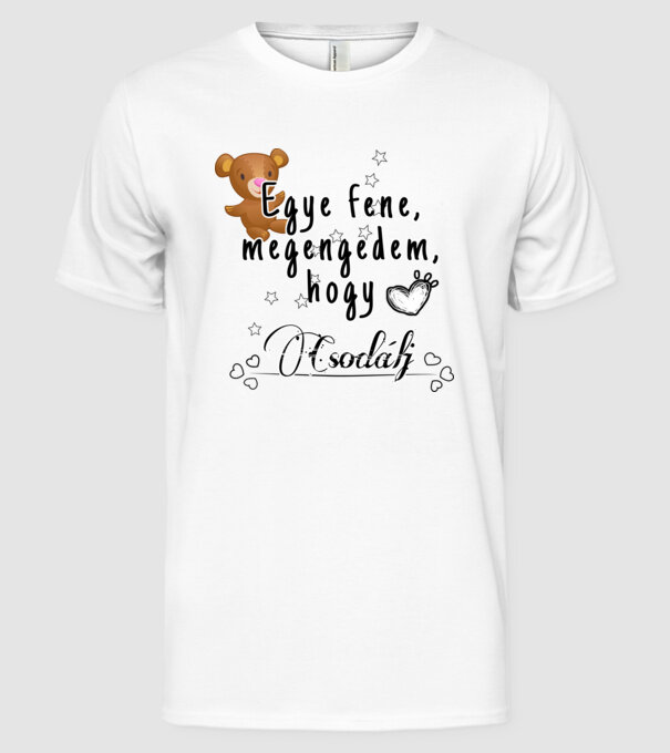 Megengedem, hogy csodálj minta fehér pólón