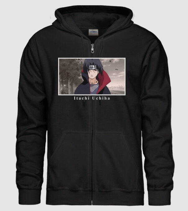 Itachi minta fekete pólón