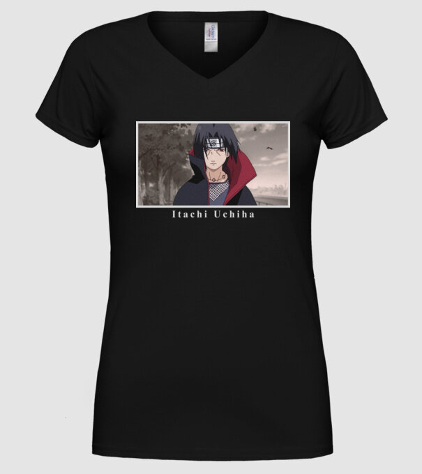 Itachi minta fekete pólón