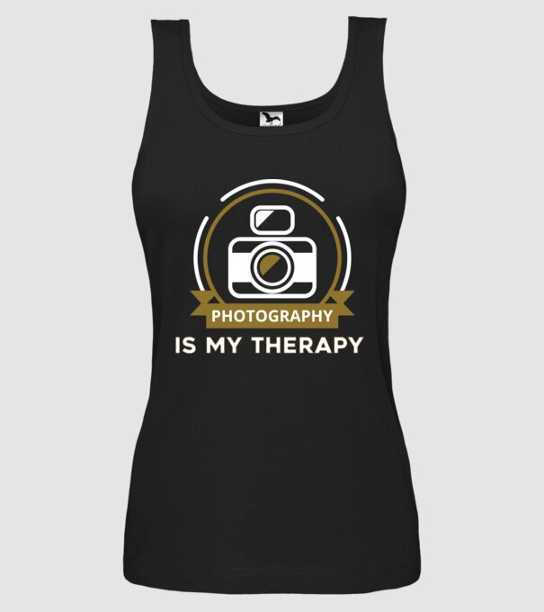 Photography is my therapy minta fekete pólón
