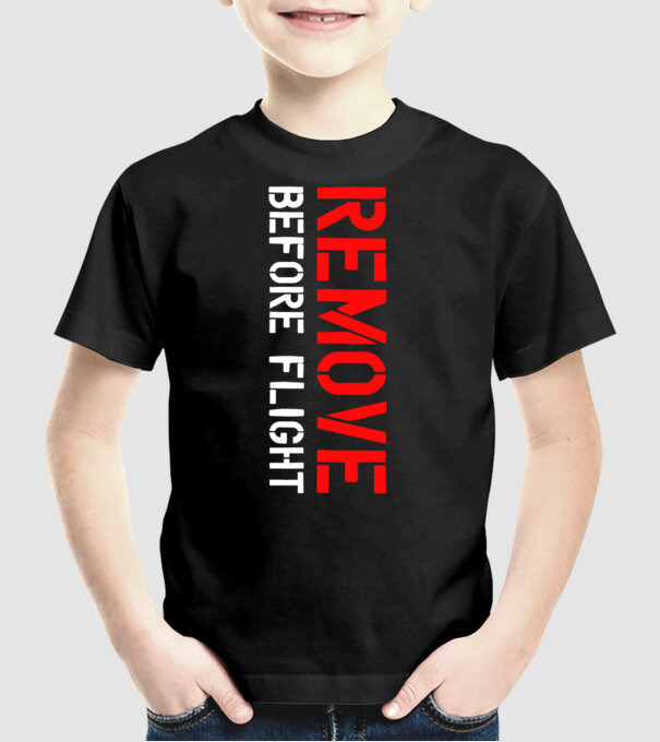 Remove Before Flight minta fekete pólón