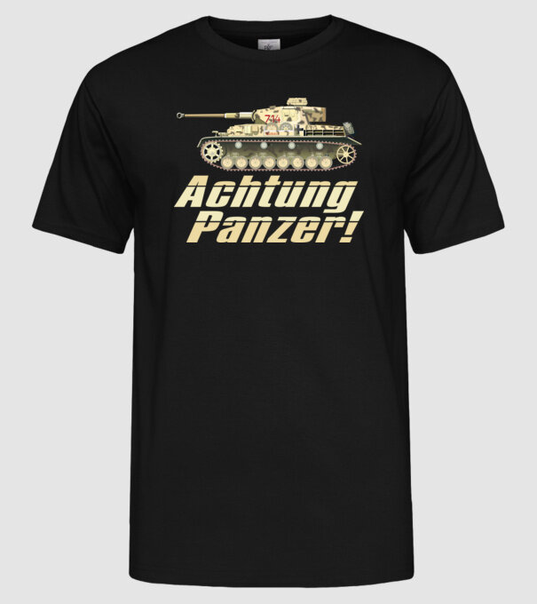 Achtung Panzer minta fekete pólón