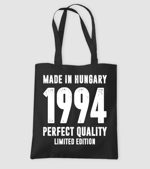 Made in hungary 1994 minta fekete pólón