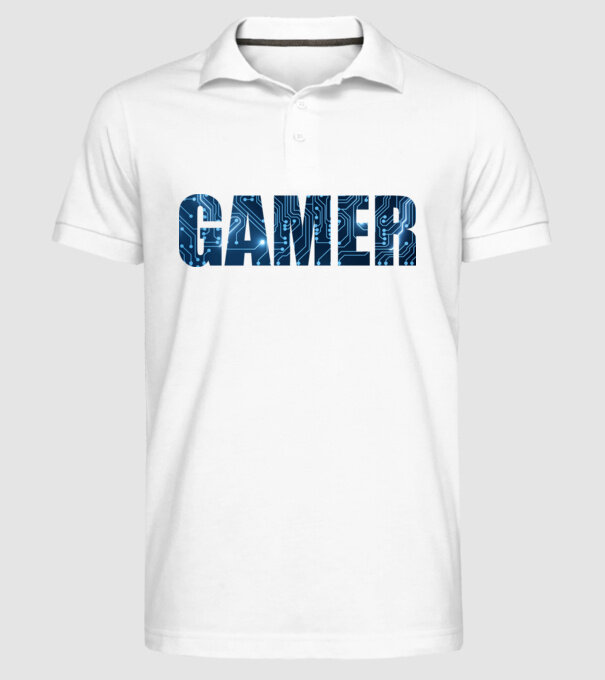 Gamer minta fehér pólón