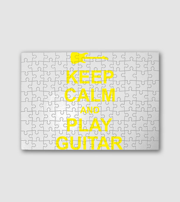 Play Guitar minta fehér pólón