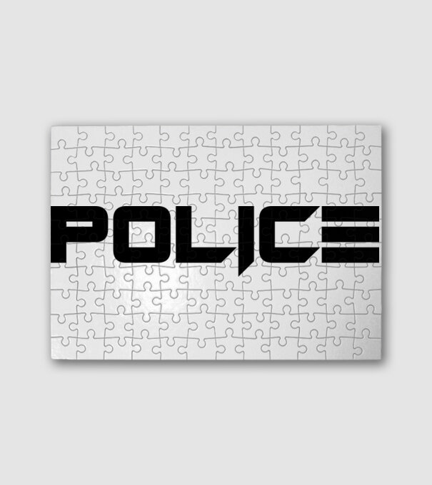 Police minta fehér pólón