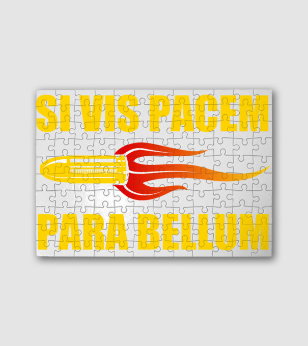 Si Vis Pacem Para Bellum minta fehér pólón