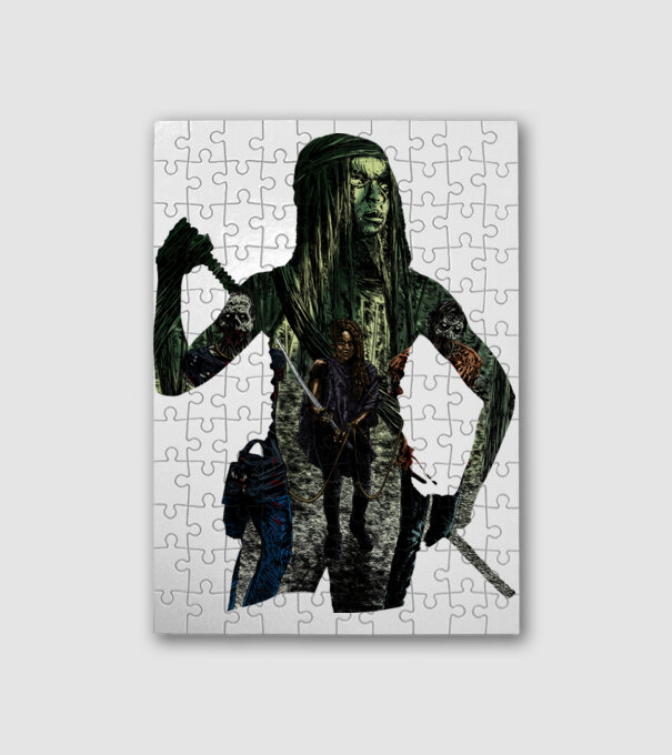 Michonne minta fehér pólón