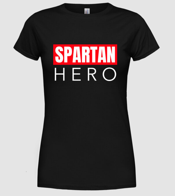 SPARTAN HERO minta fekete pólón