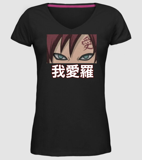 Gaara minta fekete pólón