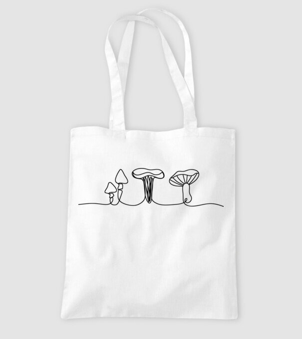 Mushroom minta fehér pólón