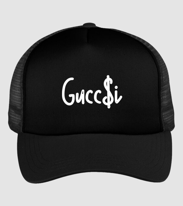 Guccsi minta fekete pólón