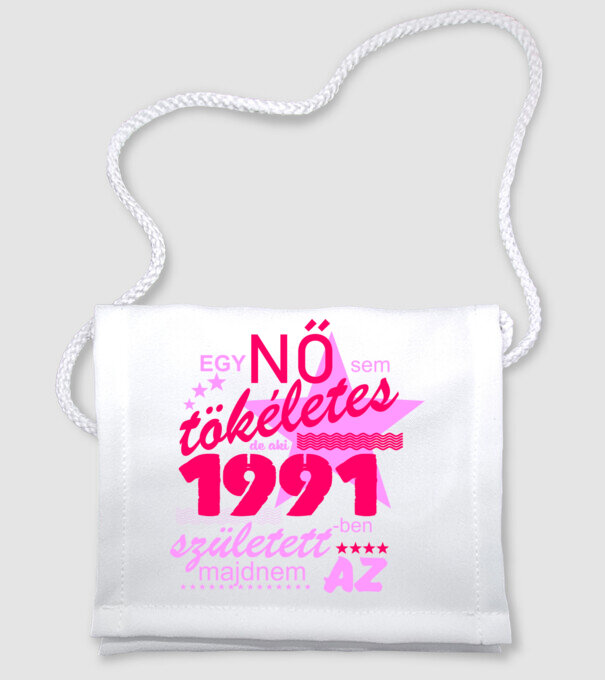 egy nő sem tökéletes 1991 minta fehér pólón
