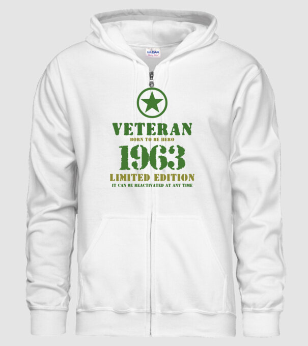 VETERAN, BORN TO BE HERO, SZÜLETÉSNAPI ÉVSZÁM FELIRATTAL 1963 minta fehér pólón