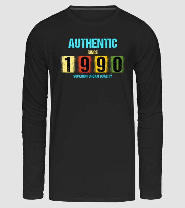 AUTHENTIC SINCE 1990, SUPERIOR URBAN QUALITY, 1990-BEN SZÜLETETT minta fekete pólón