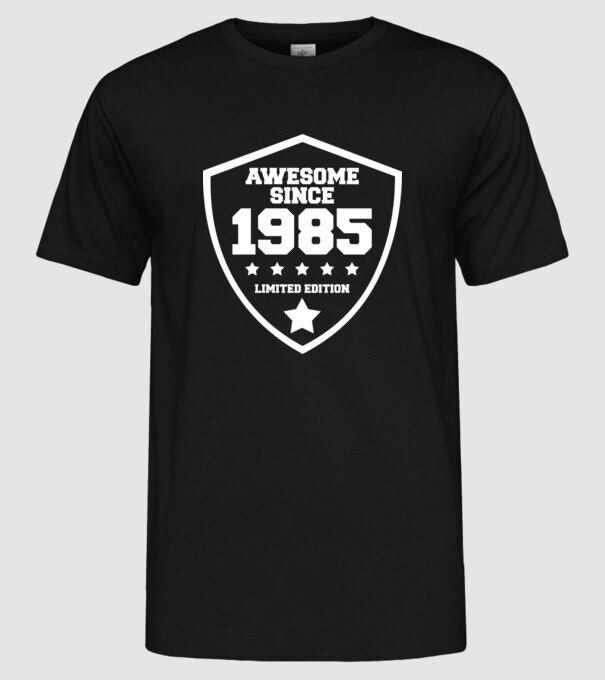 AWESOME1985 minta fekete pólón