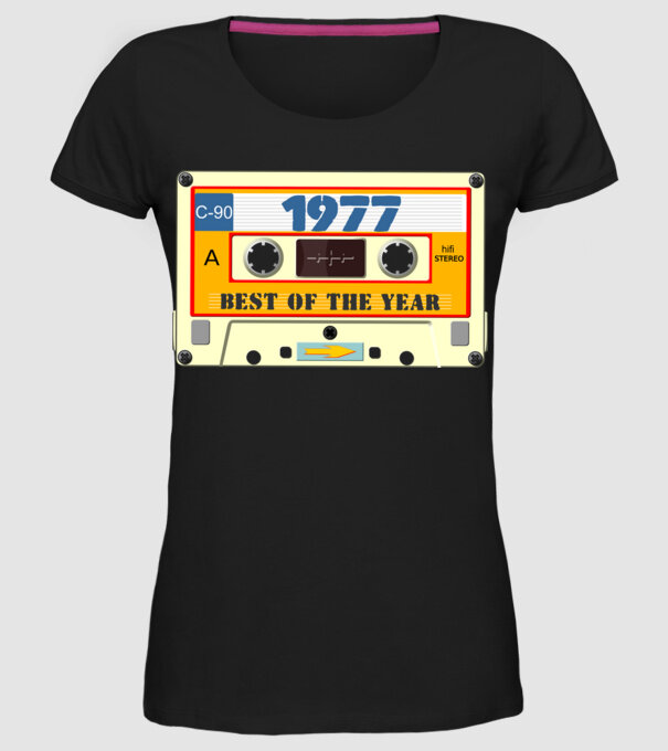 retro születésnapi audio kazetta, magnókazetta, best of the year 1977 minta fekete pólón