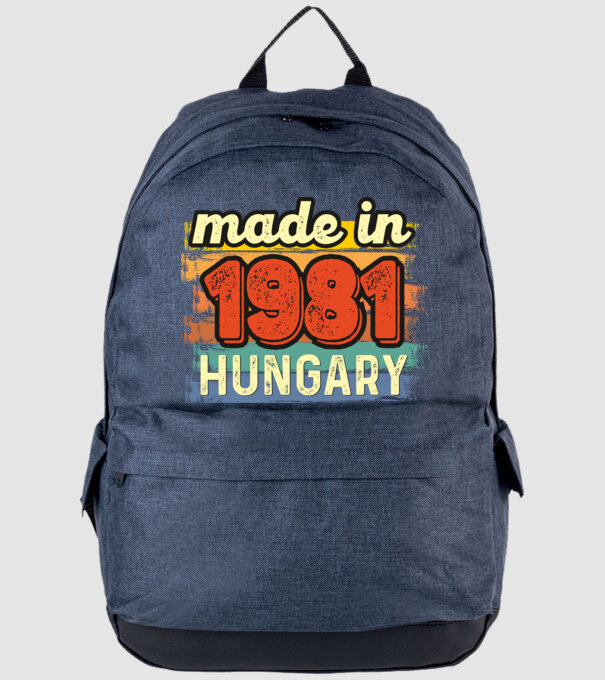 made in hungary felirat, retro évszám, grunge stílus, 1981 minta farmerkék pólón