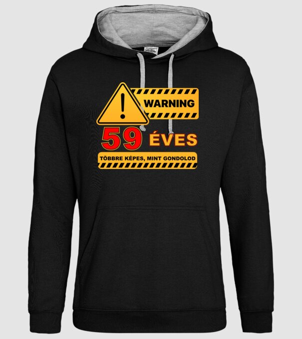 WARNING, 59 ÉVES TÖBBRE KÉPES, MIT GONDOLOD minta fekete pólón