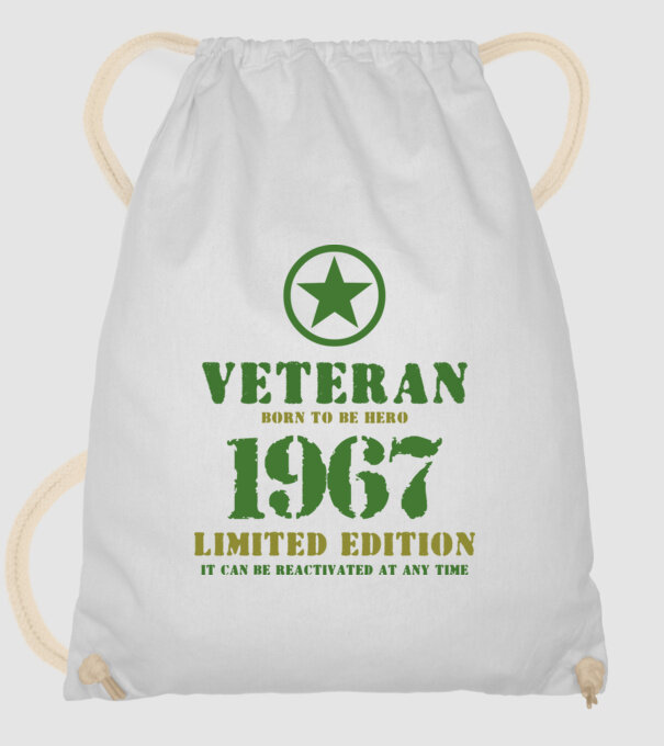 VETERAN, BORN TO BE HERO, SZÜLETÉSNAPI ÉVSZÁM FELIRATTAL 1967 minta fehér pólón