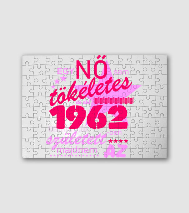 egy nő sem tökéletes 1962 minta fehér pólón