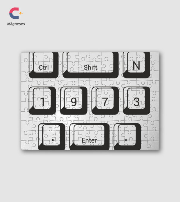 születésnapi dátum, évszám, számítógép billenytűzet, laptop, enter,1973 minta fehér pólón