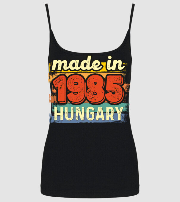 made in hungary felirat, retro évszám, grunge stílus, 1985 minta fekete pólón