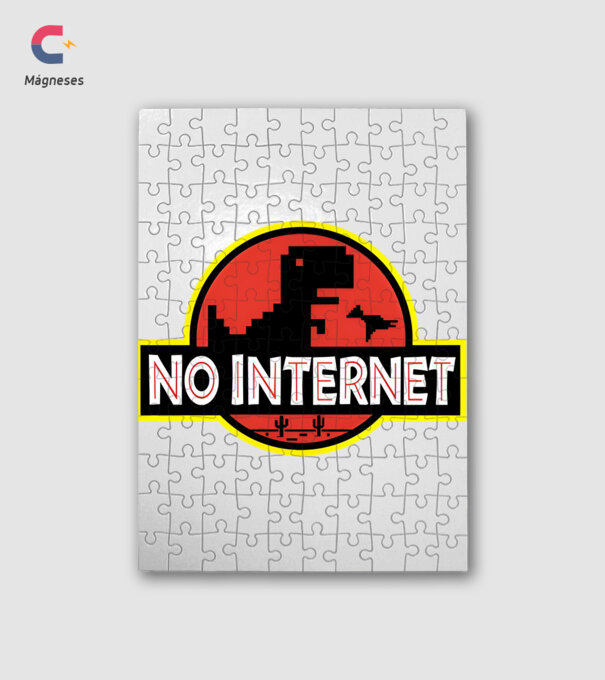 No internet minta fehér pólón
