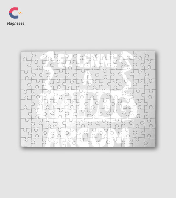 Ez lenen a boldog arcom minta fehér pólón