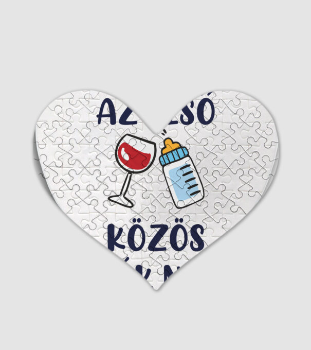 Első Közös Anyák Napja (fiús) minta fehér pólón