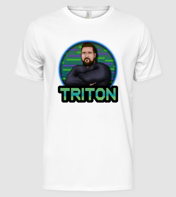 Triton Merch minta fehér pólón