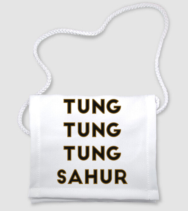 Tung tung tung Sahur minta fehér pólón