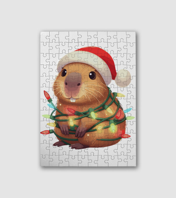 Karácsonyi Capybara minta fehér pólón