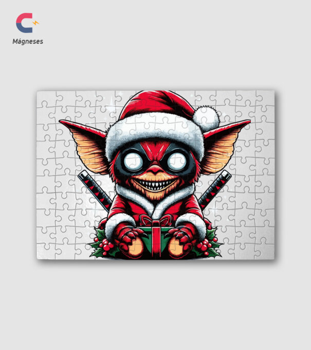 Gremlin minta fehér pólón