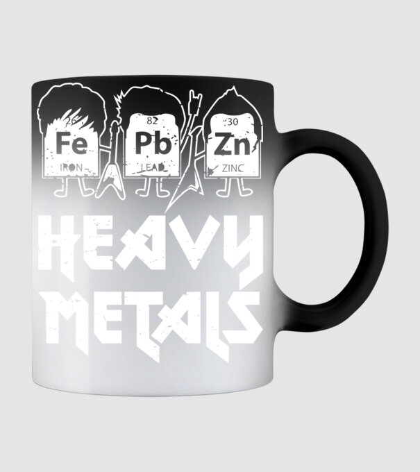 Heavy Metals minta fekete pólón