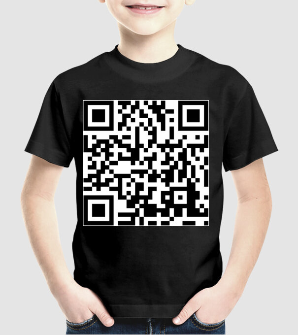 Vicces QR kód minta ˝Nem kell ide idézet, odab*sz a kinézet˝ felirattal minta fekete pólón