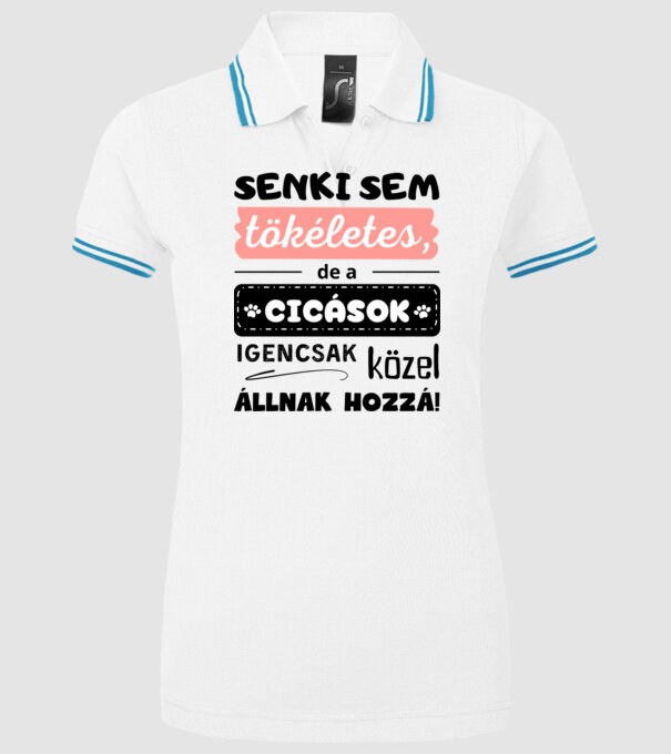 Senki sem tökéletes, de a cicások igencsak közel állnak hozzá minta fehér pólón