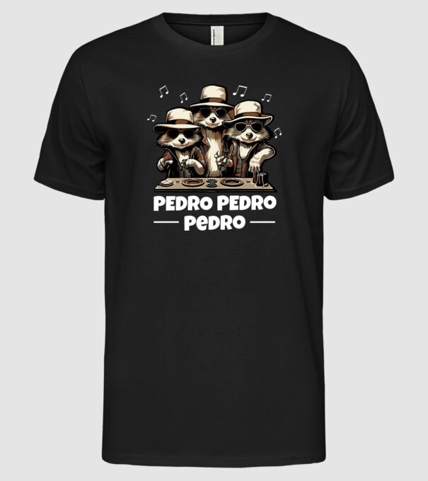 Pedro Pedro minta fekete pólón