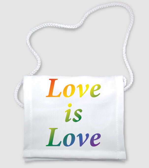 Love is Love - szivárvány minta fehér pólón
