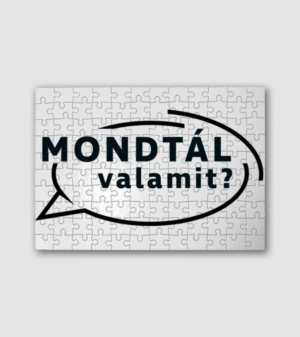 Mondtál valamit? minta fehér pólón
