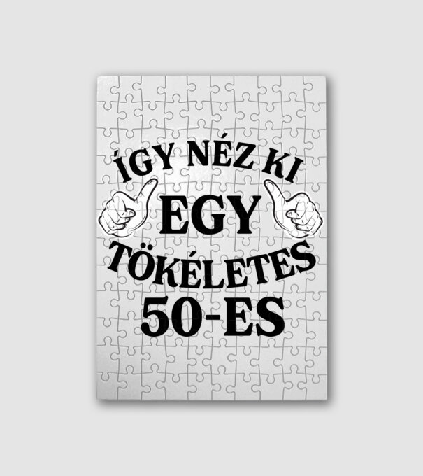 Így néz ki egy tökéletes 50es minta fehér pólón