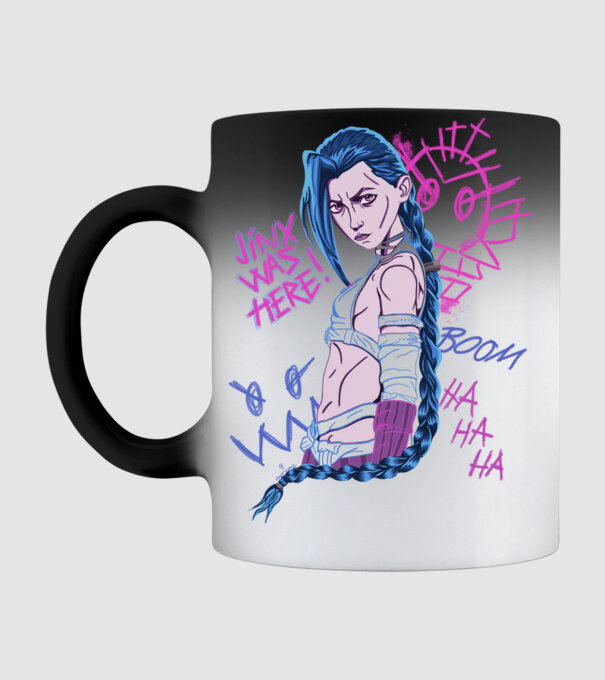 JinxByMe minta fekete pólón