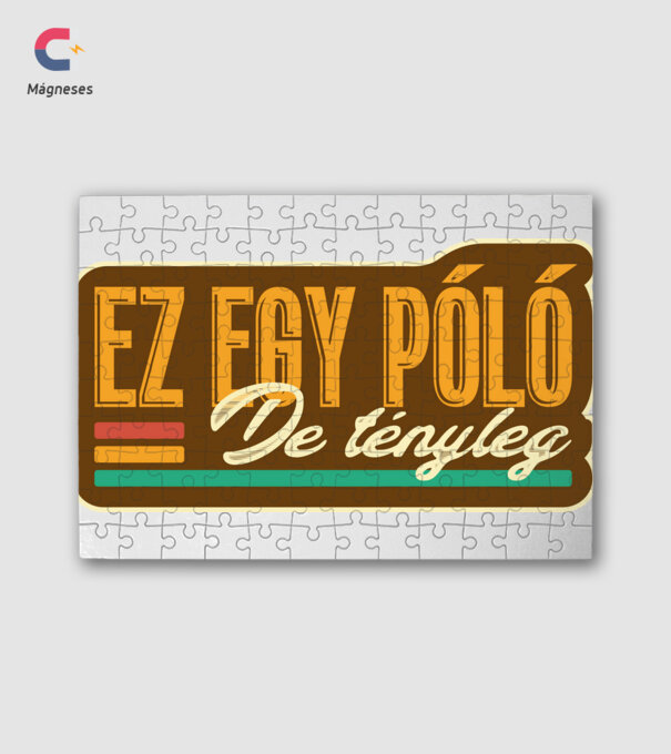 ez egy póló_retro minta fehér pólón
