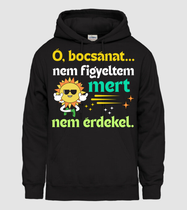 Ó bocsánat nem figyeltem mert nem érdekel minta fekete pólón
