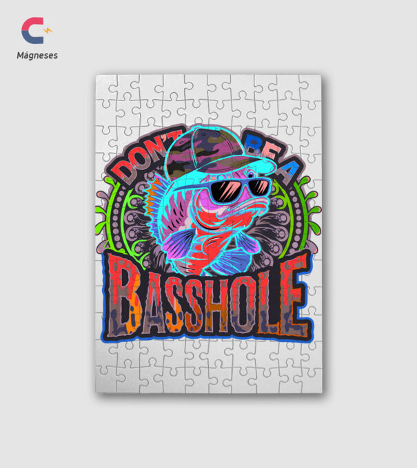 BASSHOLE minta fehér pólón