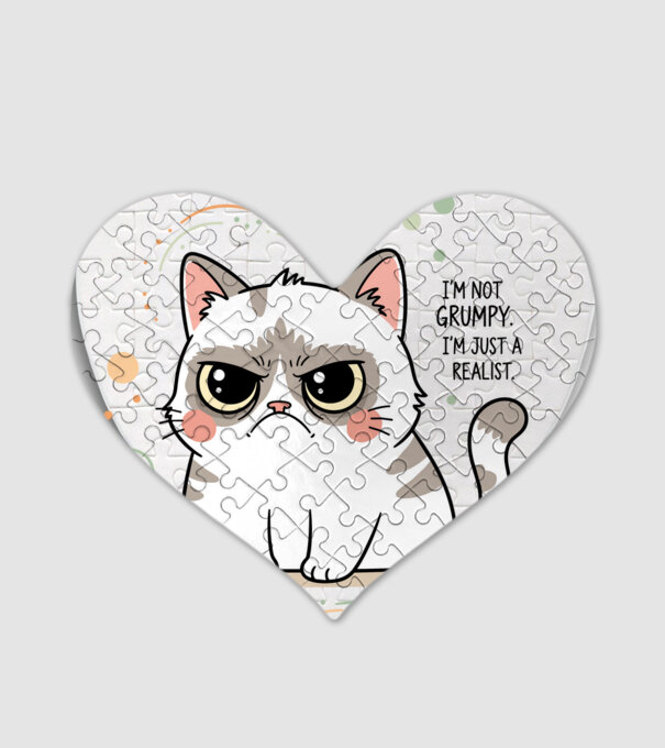 I’m not grumpy. I’m just a realist. minta fehér pólón