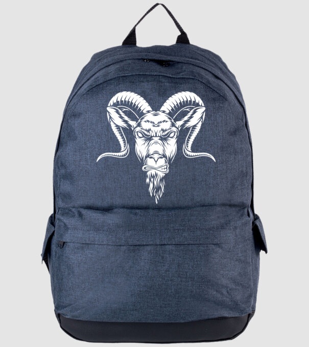 goth Goat minta farmerkék pólón