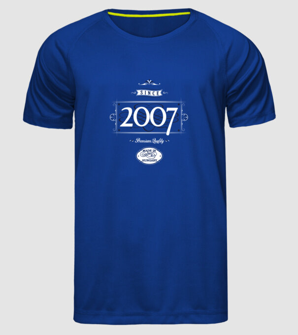 since-2007 minta királykék pólón