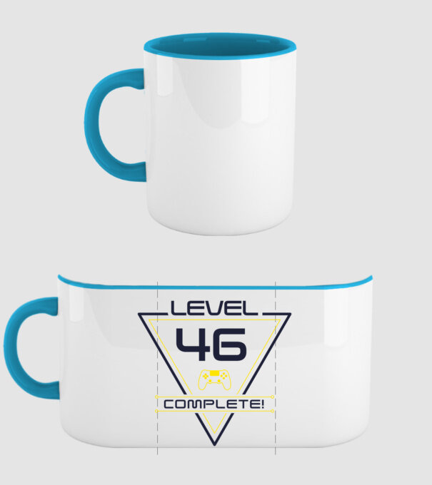 level-complete-46 minta világoskék pólón